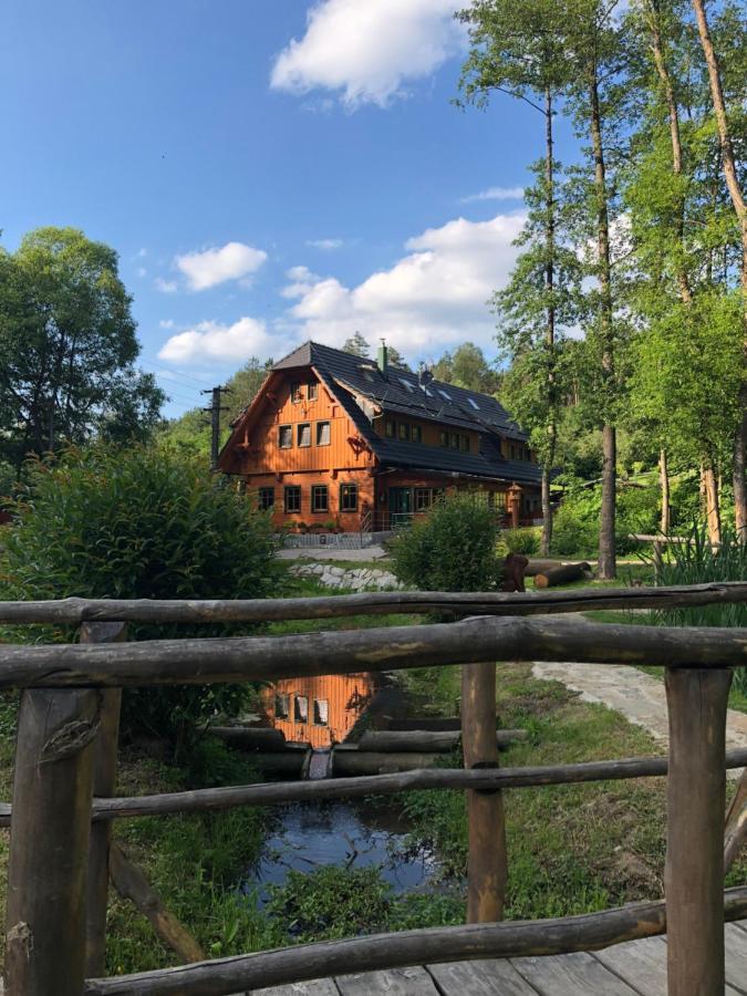 Kamenacka Myslivna Hotel Moravany  Exterior photo